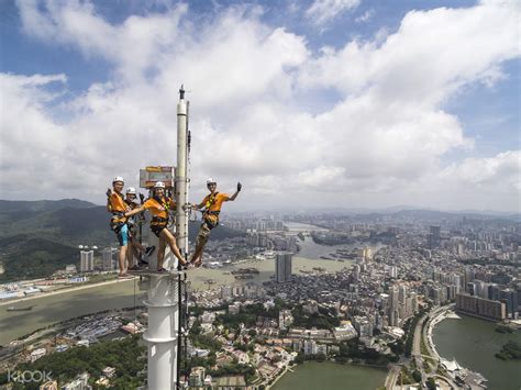 macau tower climb.